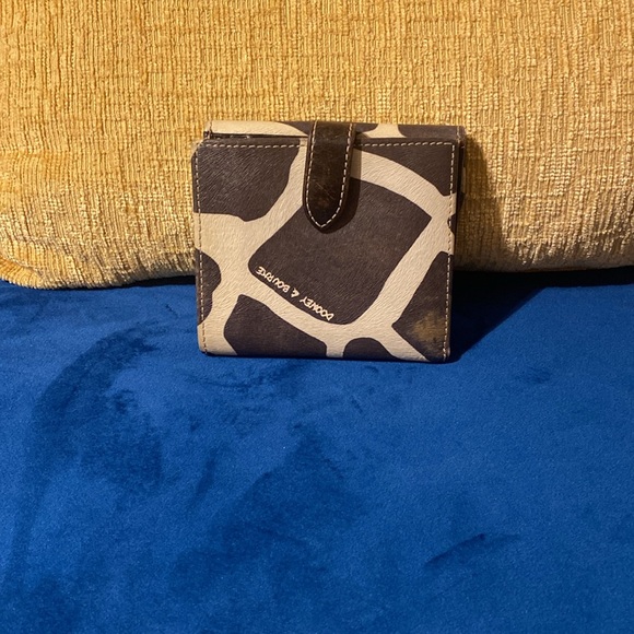 Dooney and Bourke Rare and Retired Vintage Giraffe Print Handbag and Wallet - Picture 10 of 16